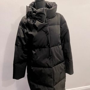 Kate Spade 3/4 Black Puffer Jacket with Bow on the collar size XL